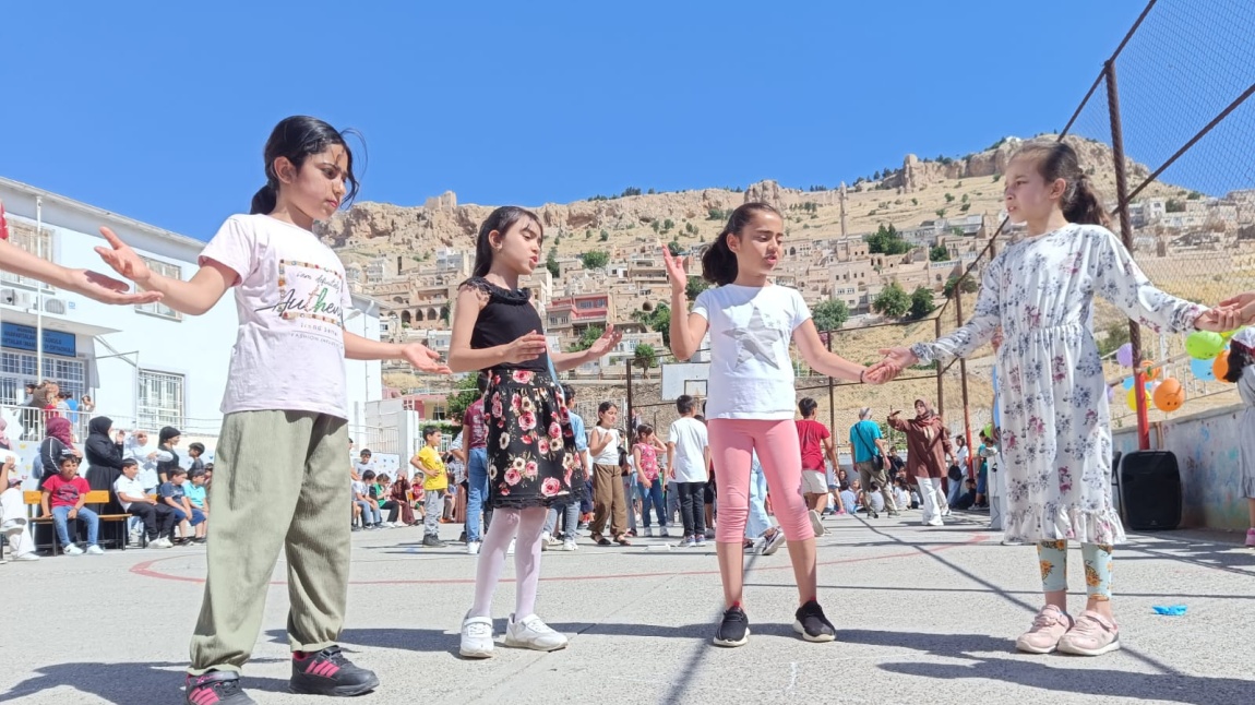 Geleneksel Çocuk Oyunları Şenlikleri